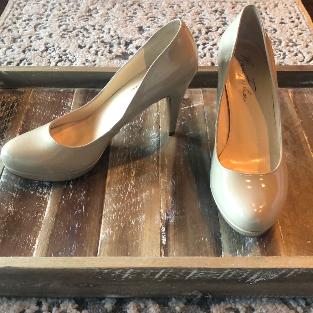 Marc Fisher Sydney 2 Pumps Size 7.5